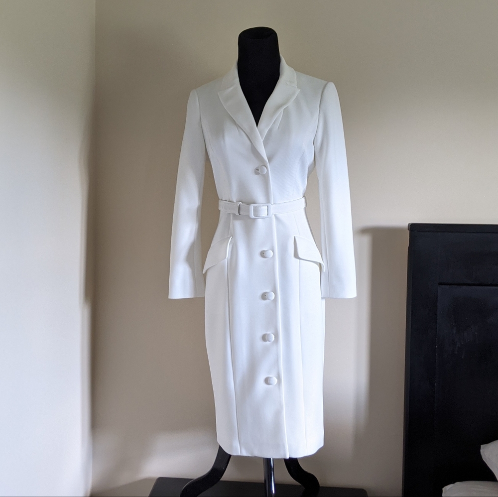 Badgley Mischka White Dress Coat Classic Tailoring